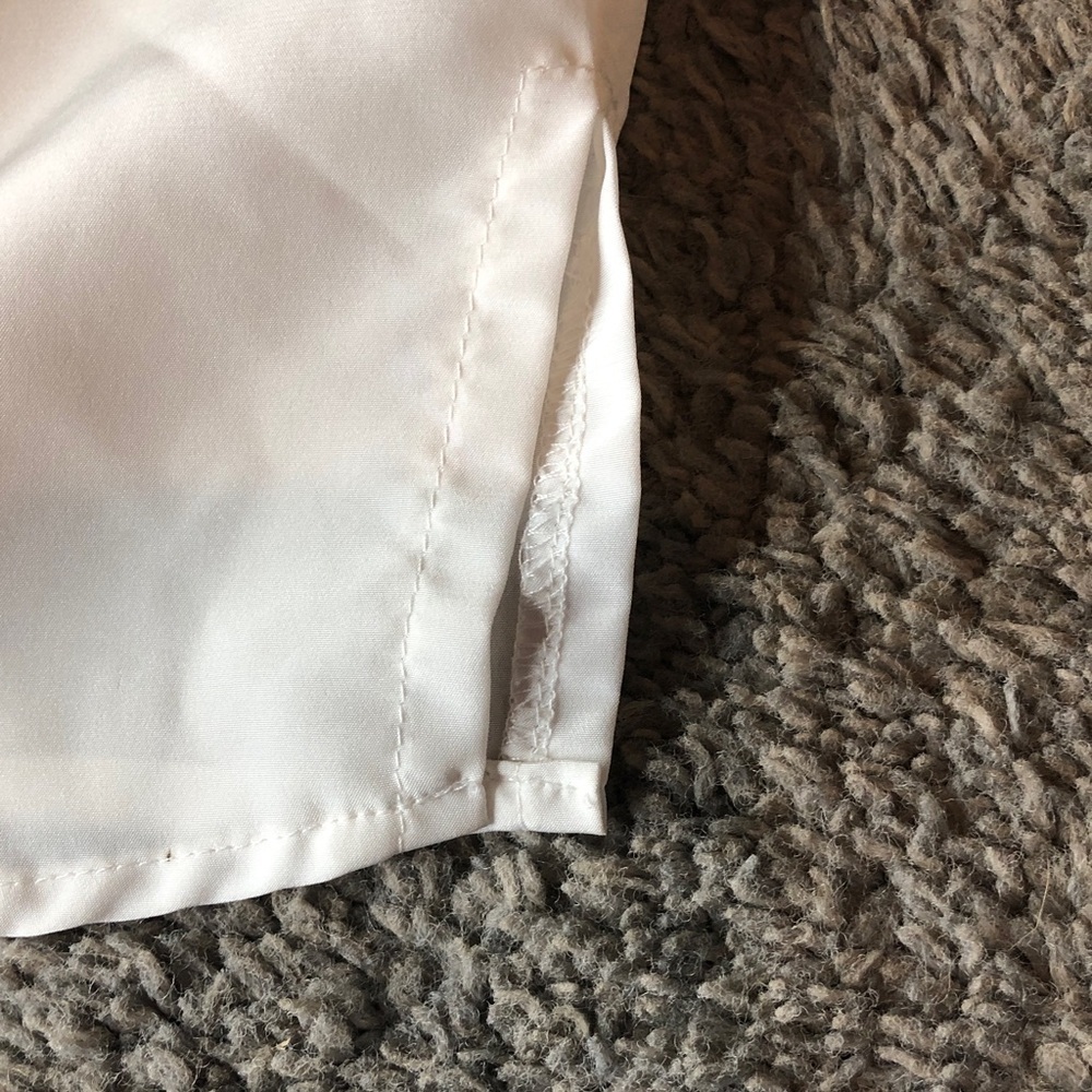 80’s Women’s Short Sleeve Shirt by Lord & Taylor - Picture 11 of 14